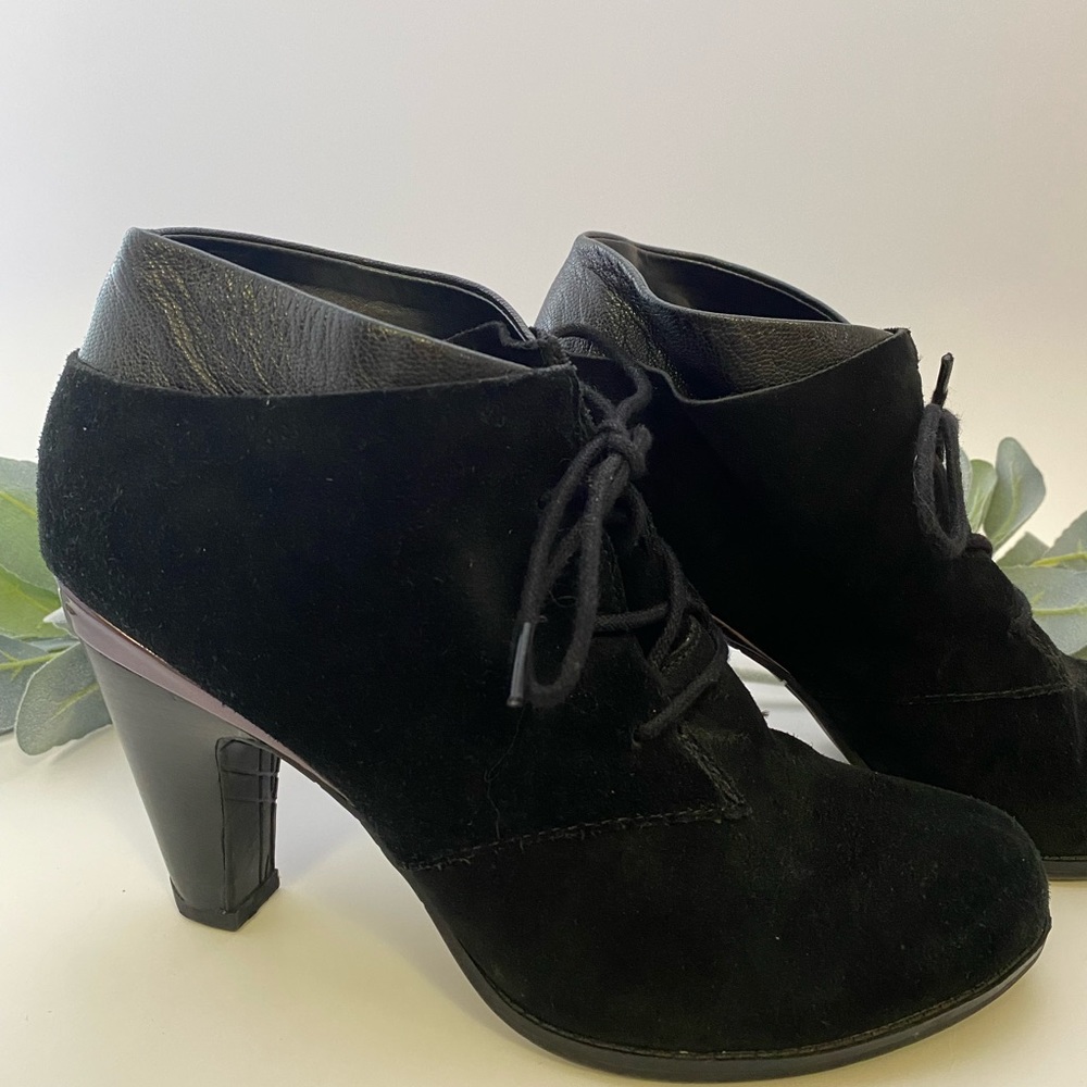 Kenneth Cole Leather Juice It Reaction Booties-Worn Once